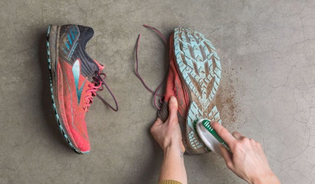 How To Clean Hoka Shoes: 4 Easy Steps To Make Your Shoes New 7 How To Clean Hoka Shoes