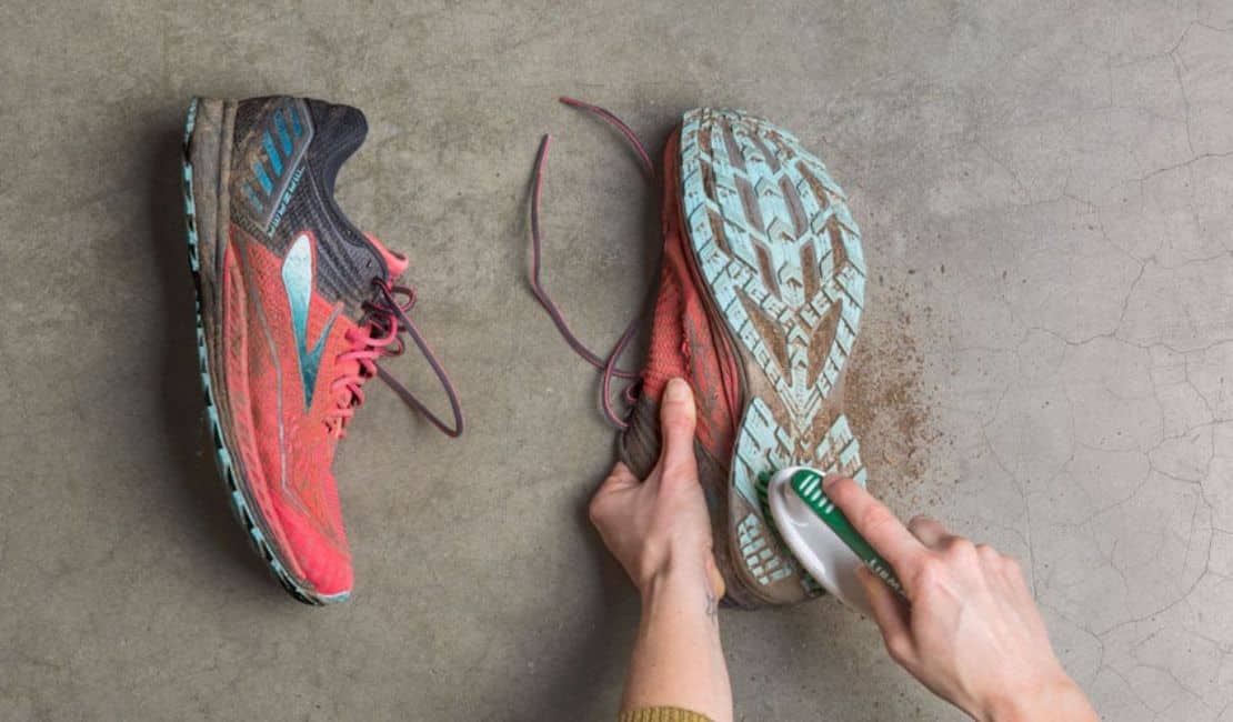 How To Clean Hoka Shoes [4 Easy Steps]