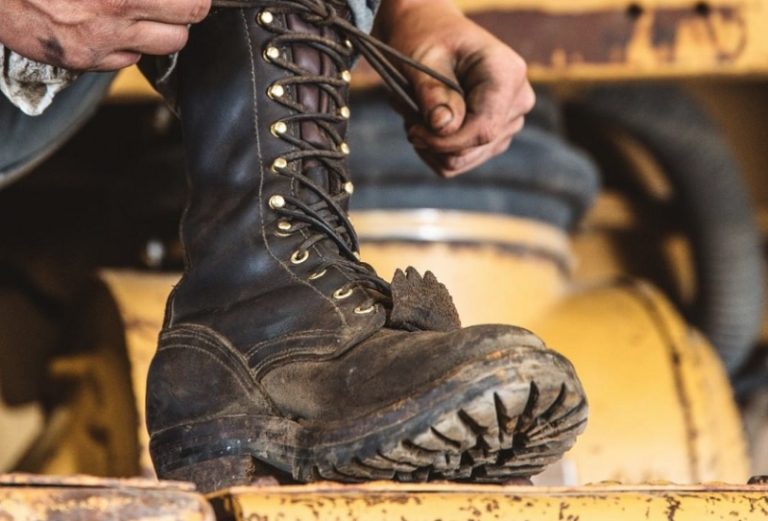 How To Break In Steel Toe Boots Fast Do's & Donts