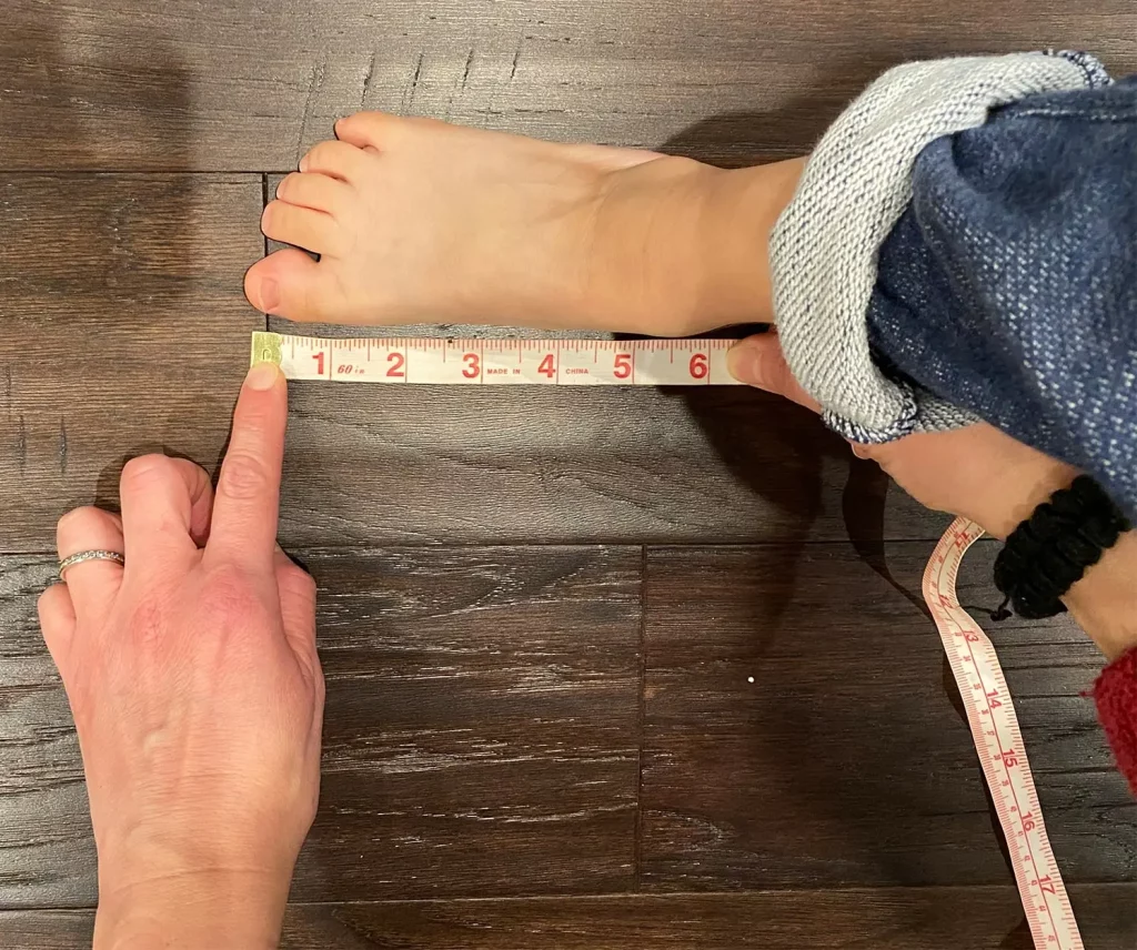 measure child foot length