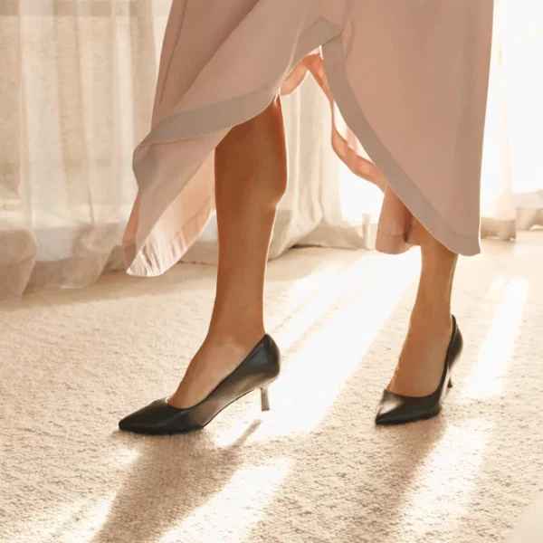 Home 2023 3 best heels for flat feet