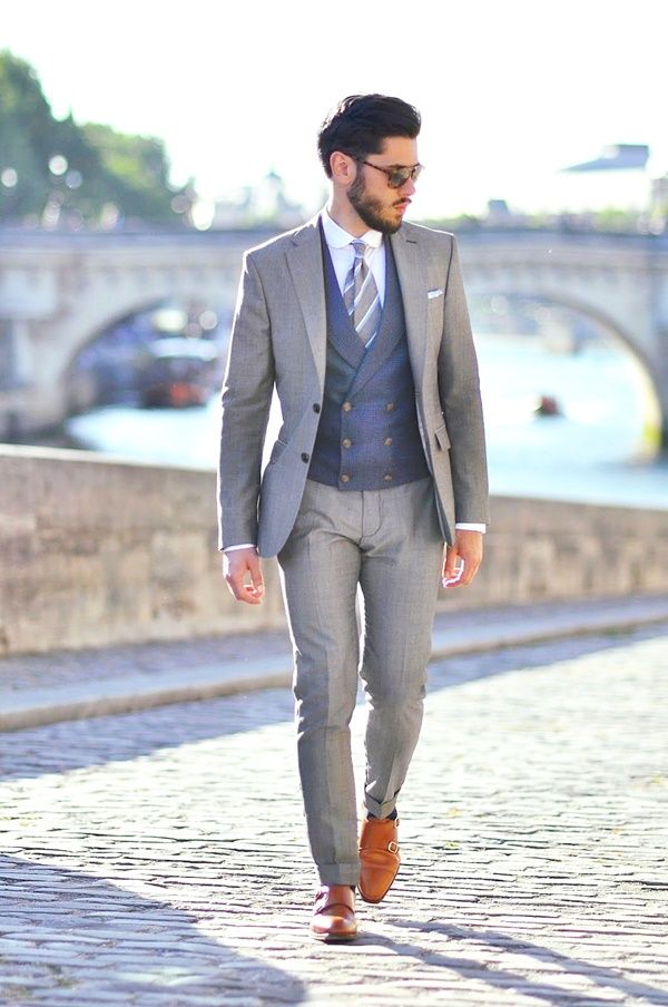 Brown Shoes With a Grey Suit